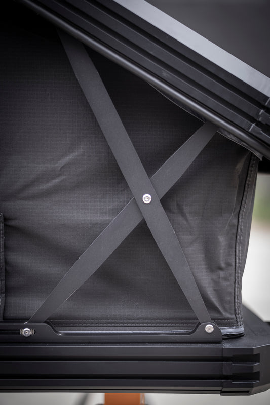 Black Friday DEAL! Overland X 1360 + 270 Awning + Shower tent