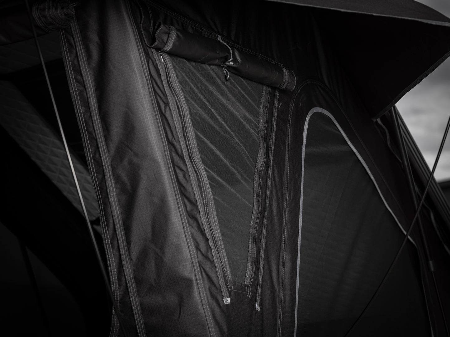 Overland X 1360 Rooftop Tent