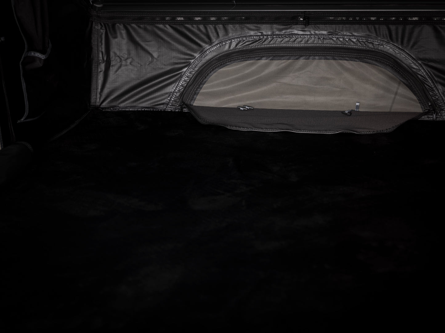 Overland X 1490 Rooftop Tent