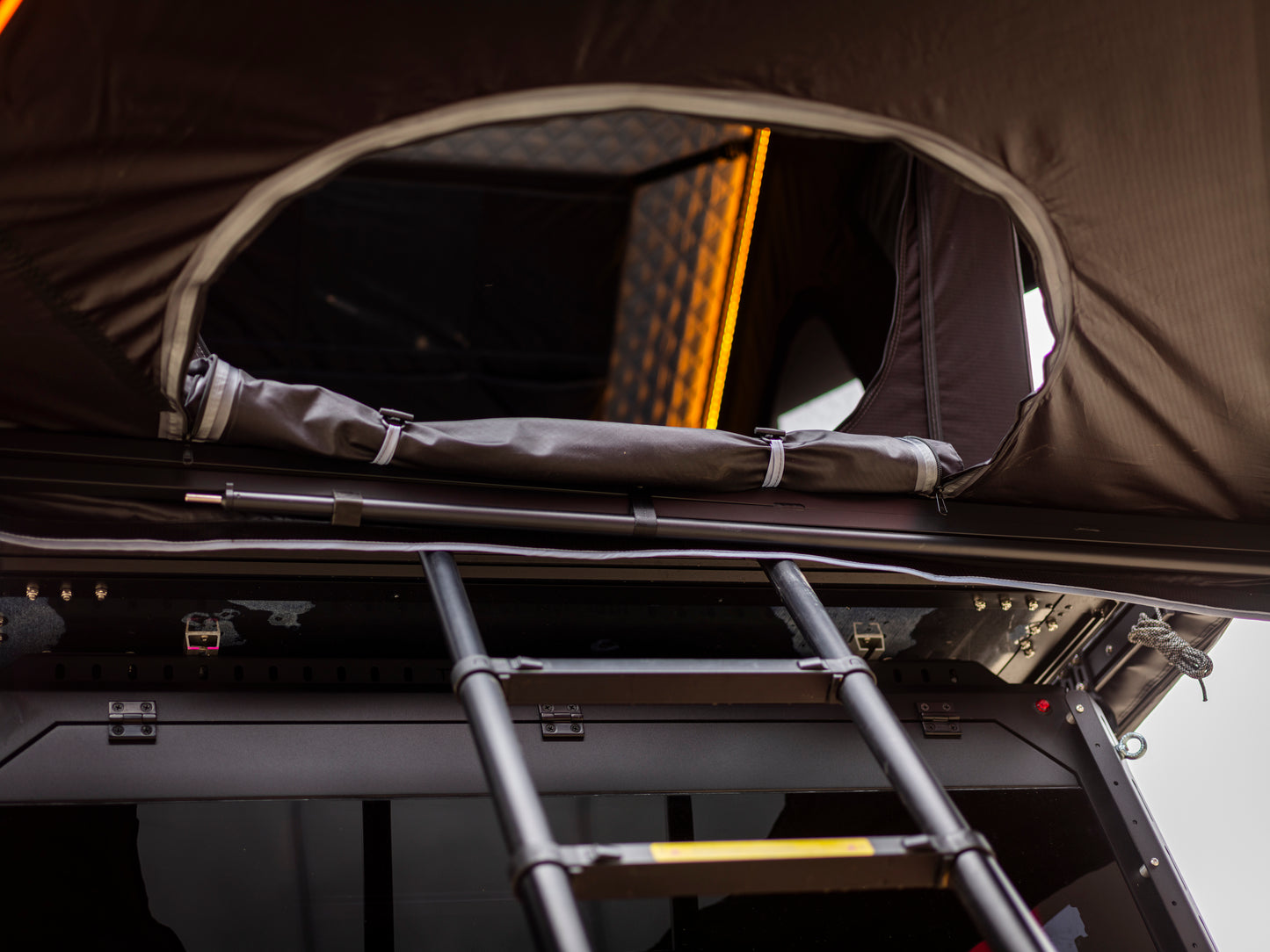 270° Free Standing Awning