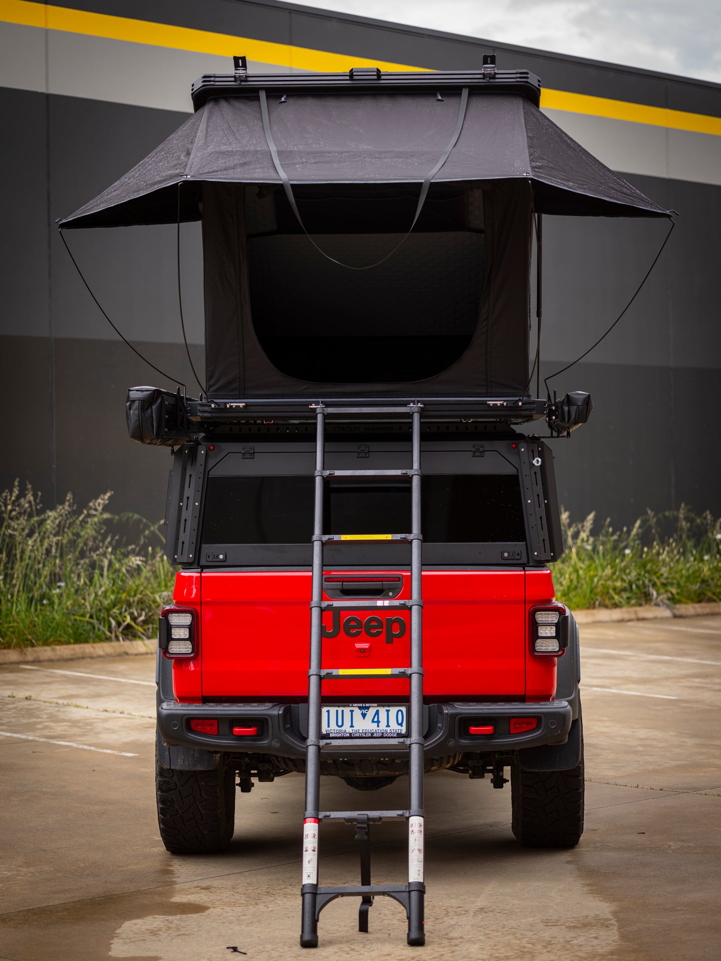 Black Friday DEAL! Overland X 1490 + 270 Awning + Shower tent