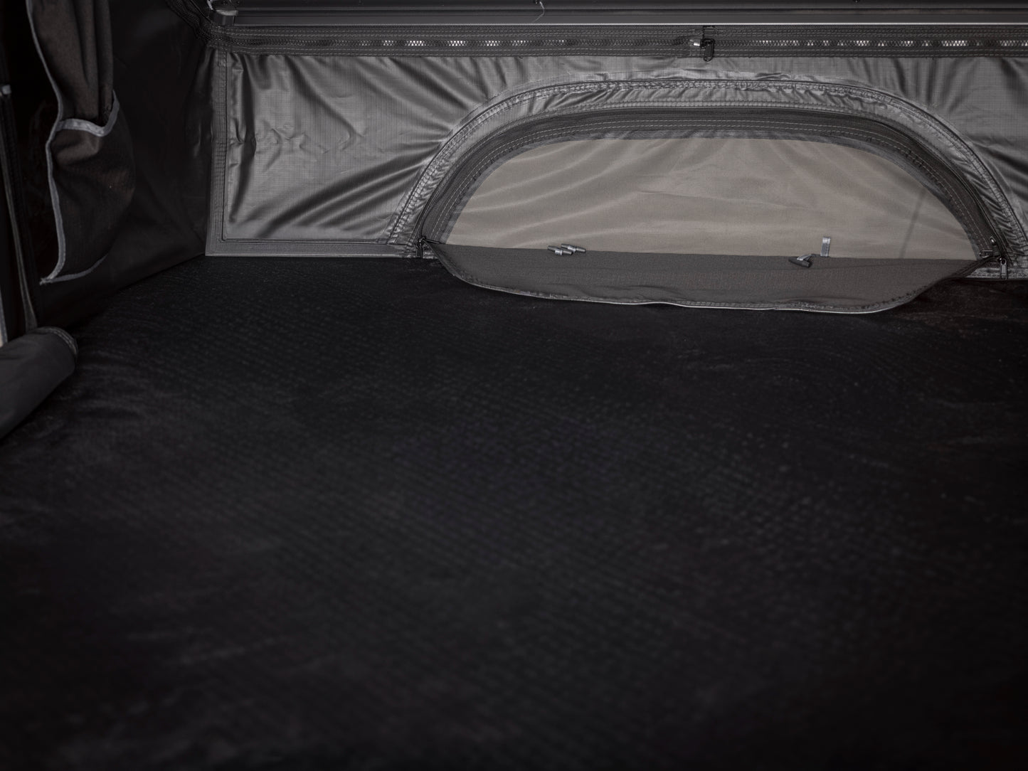 Overland X 1360 Rooftop Tent