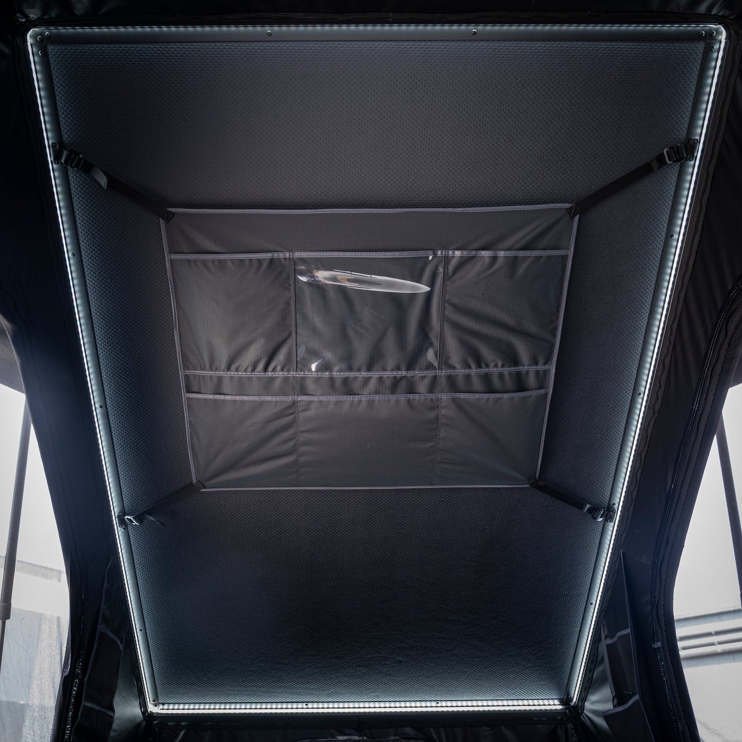 Overland X 1490 Rooftop Tent