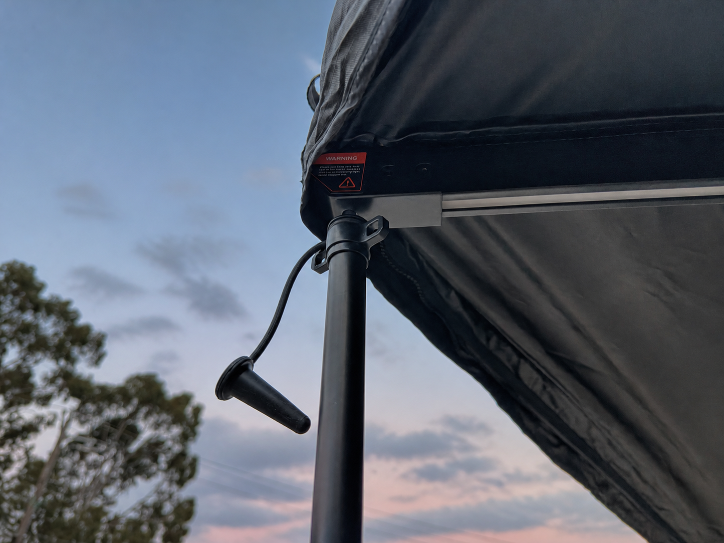 Shell 270 Plus Hard Shell Awning