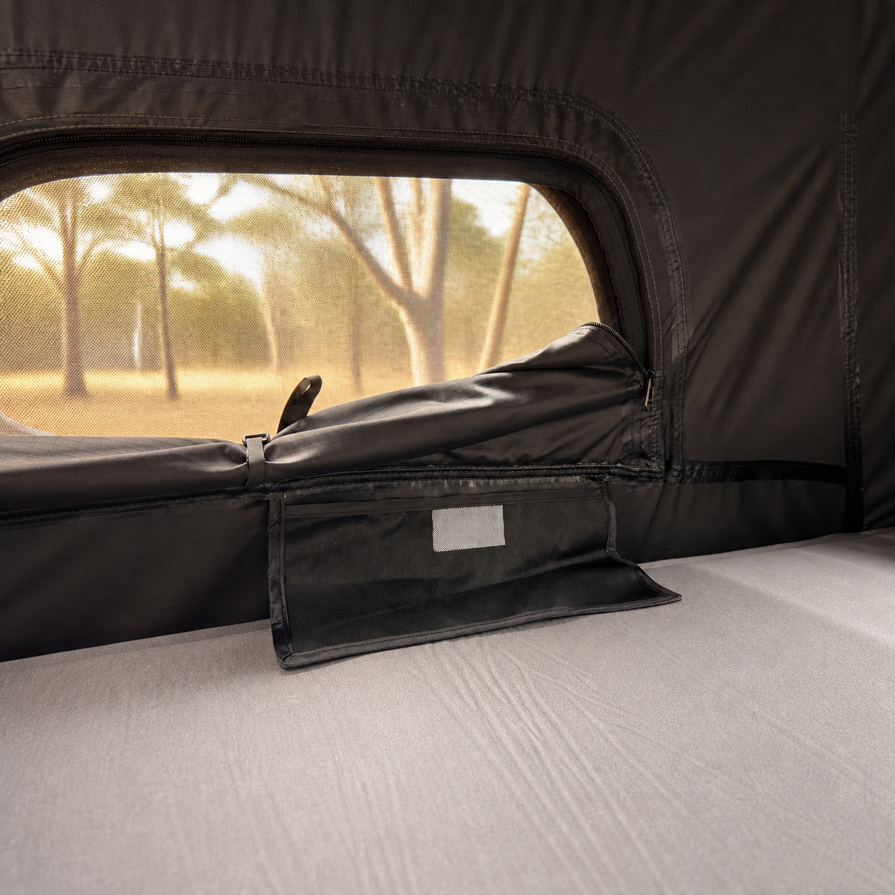 Chapter 1280 Side-Opening Rooftop Tent